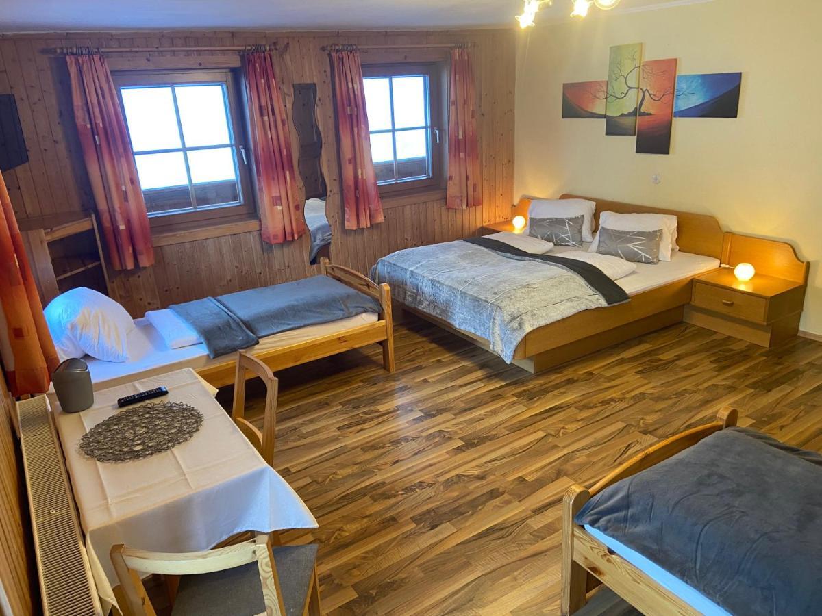 Reiterhof Familie Laubichler Bed & Breakfast Schladming Eksteriør bilde